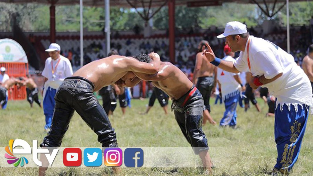 CUMHURIYETYUZUNCEYILIKIRKPINAR