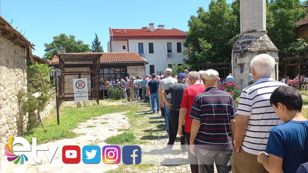 EDİRNE-DE-AŞURE-KUYRUĞU