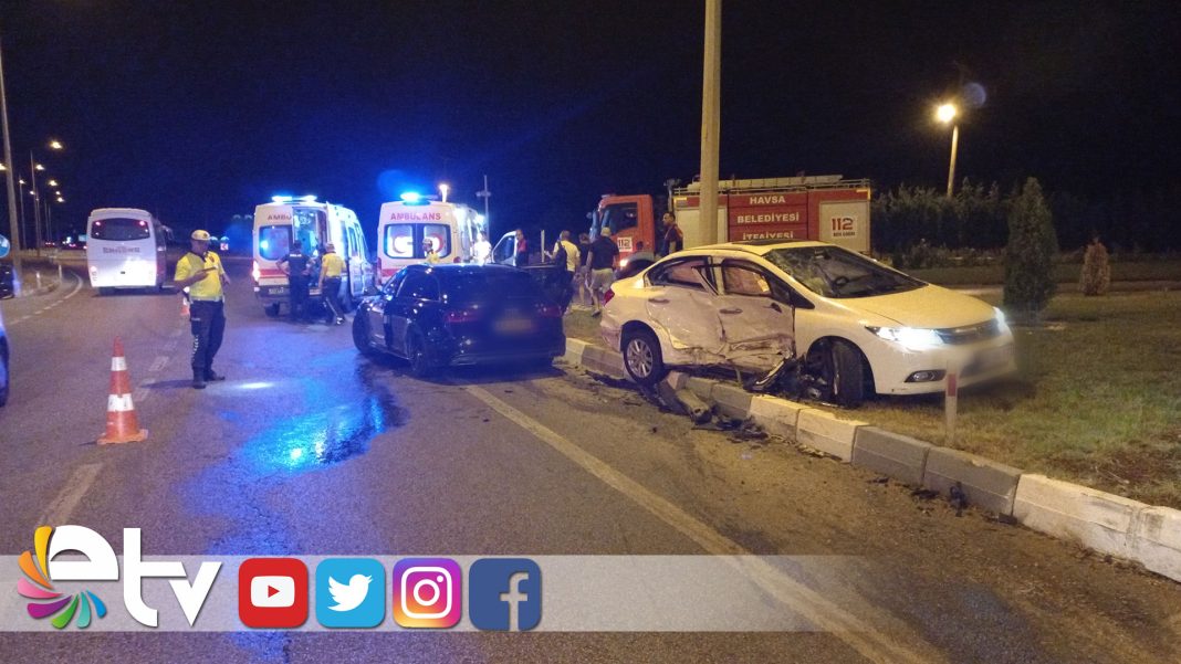 GURBETÇİ-AİLE-TATİL-DÖNÜŞÜ-KAZA-YAPTI-3-YARALI