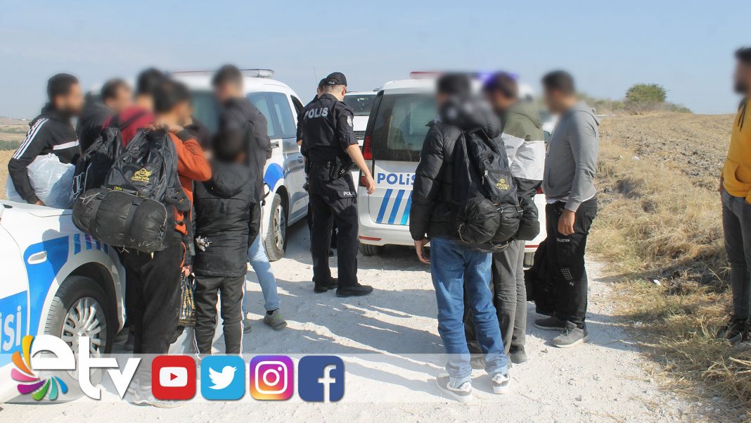 PATLAYAN-ARAÇ-LASTİĞİ,-İNSAN-KAÇAKÇILARINI-ELE-VERDİ