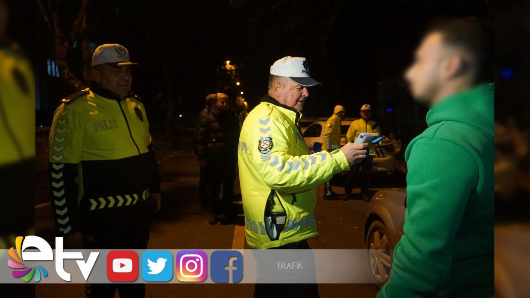 EMNİYET-MÜDÜRÜNDEN-ŞEHRİN-GÖBEĞİNDE-UYGULAMA