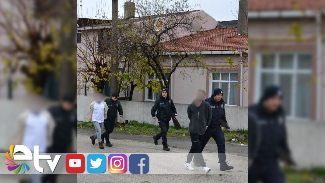 KÖPEK-YÜZÜNDEN-SİLAHLI-ÇATIŞMA-ÇIKTI-1-ÖLÜ,-1-YARALI