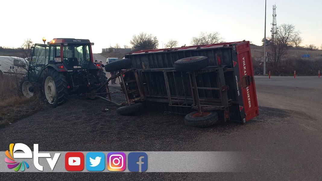 RÖMORK-DEVRİLDİ,-YOL-AYÇİÇEĞİ-TARLASINA-DÖNÜŞTÜ