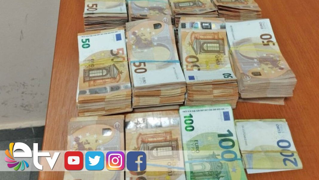 BEYAN-EDİLMEYEN-102-BİN-EURO’YA-EL-KONULDU