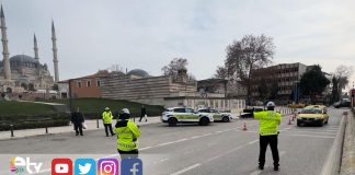 JTNDaWZyYW1lJTIwc3JjJTNEJTIyaHR0cHMlM0ElMkYlMkZ3d3cuZWN6YW5lbGVyLmdlbi50ciUyRmlmcmFtZS5waHAlM0Zsb2thc3lvbiUzRDEyOTUlMjIlMjBuYW1lJTNEJTIyRWRpcm5lJTIwTWVya2V6JTIwbiVDMyVCNmJldCVDMyVBN2klMjBlY3phbmVsZXJpJTIyJTIwc3R5bGUlM0QlMjJ3aWR0aCUzQTEwMCUyNSUzQmhlaWdodCUzQTM3MHB4JTNCYm9yZGVyJTNBbm9uZSUzQiUyMiUzRSUzQyUyRmlmcmFtZSUzRQ==