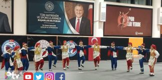 EDİRNE’DE HALK OYUNLARI COŞKUSU SPOR SALONUNDA YAŞANDI