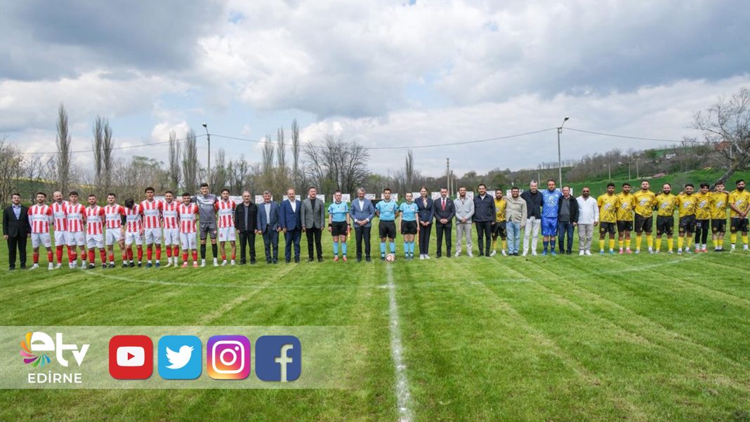 VALİ-SEZER,-LALAPAŞA’DA-SEZONUN-SON-MAÇINI-İZLEDİ