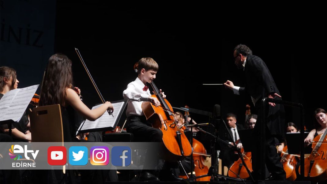 AYDIN-DENİZ-TARLACI’DAN-GÖRKEMLİ-PERFORMANS