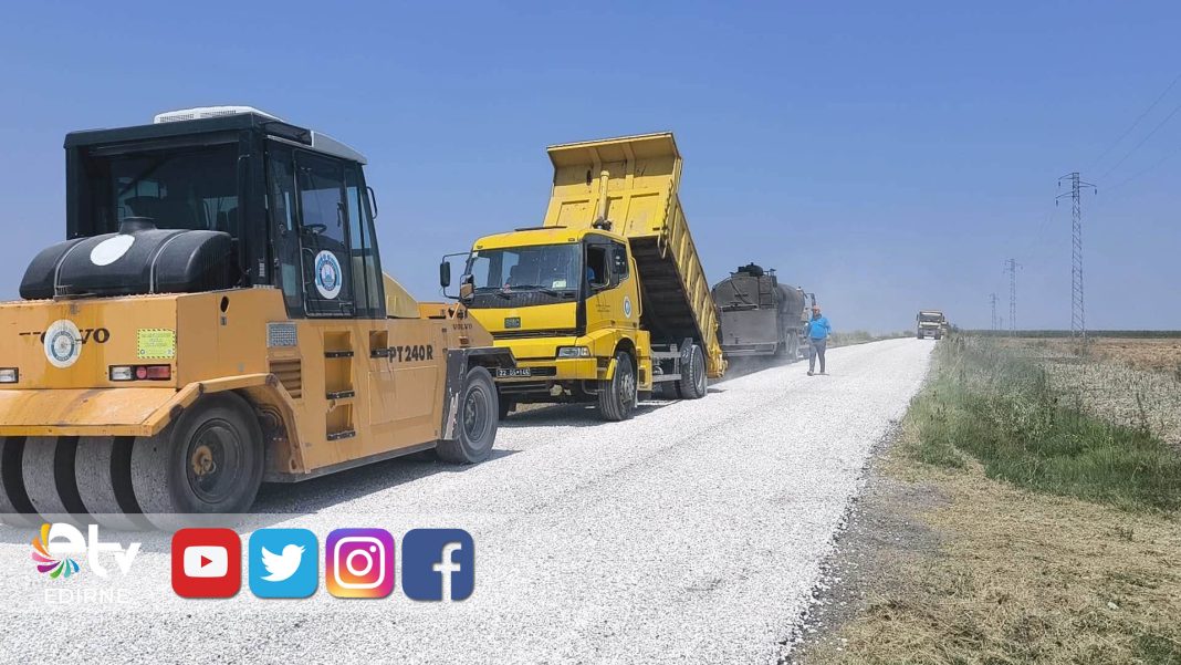KÖY-YOLLARI-YENİLENİYOR